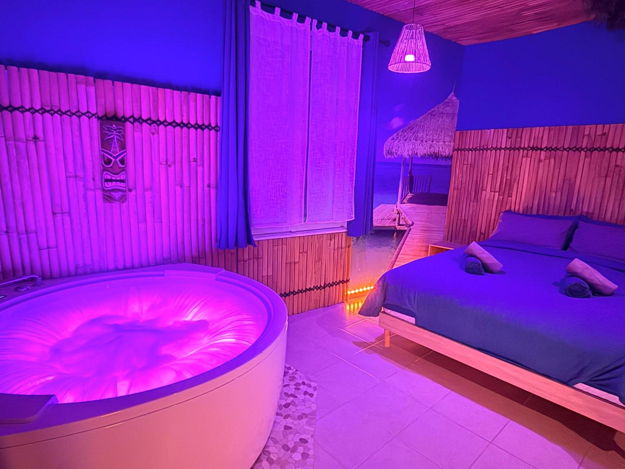 Narbnb - Bora-Bora Suite - Jacuzzi - Centre - Clim 纳博讷 外观 照片